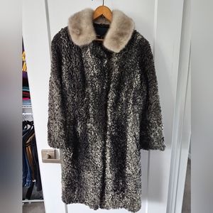 Vintage Eaton's Fur Salon PERSIAN LAMB Coat with Fur Collar SZ Small